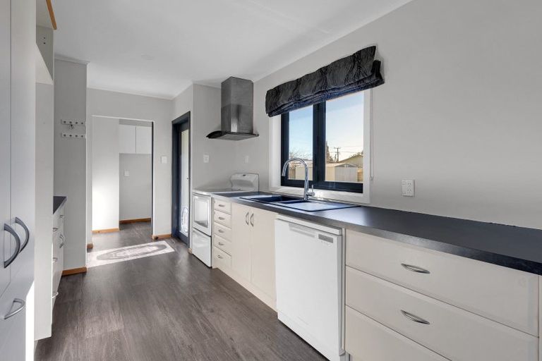 Photo of property in 37 Hendon Road, Fairview Downs, Hamilton, 3214