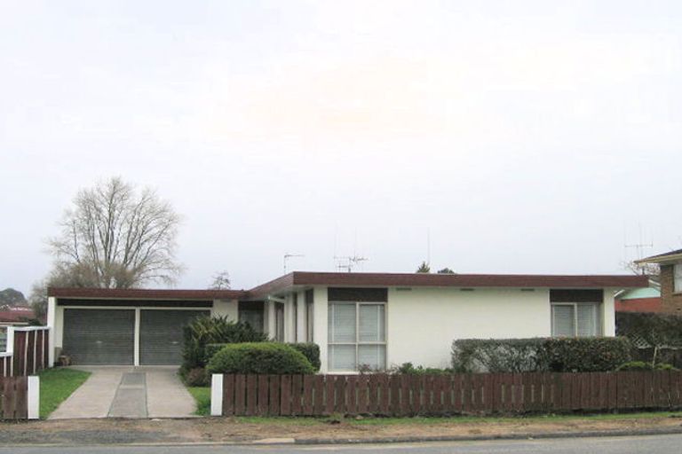 Photo of property in 6 Dalgliesh Avenue, Forest Lake, Hamilton, 3200