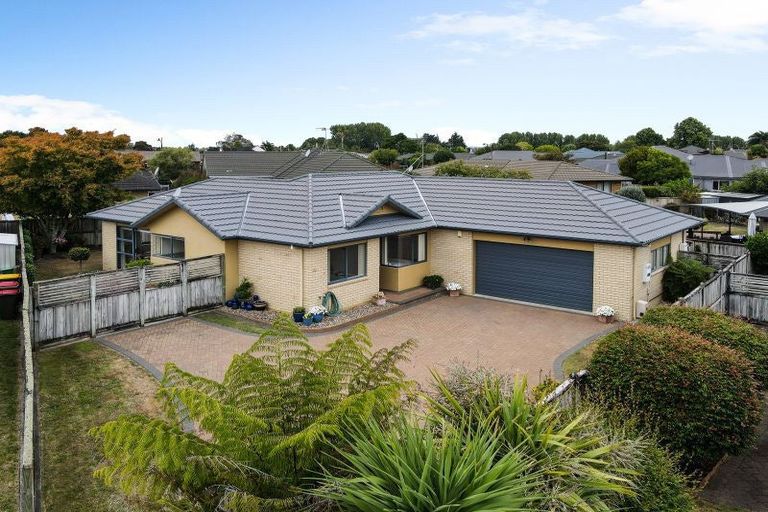 Photo of property in 38 Callum Brae Drive, Rototuna, Hamilton, 3210