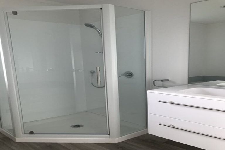 Photo of property in 62 Gervin Road, Wainui, Silverdale, 0992