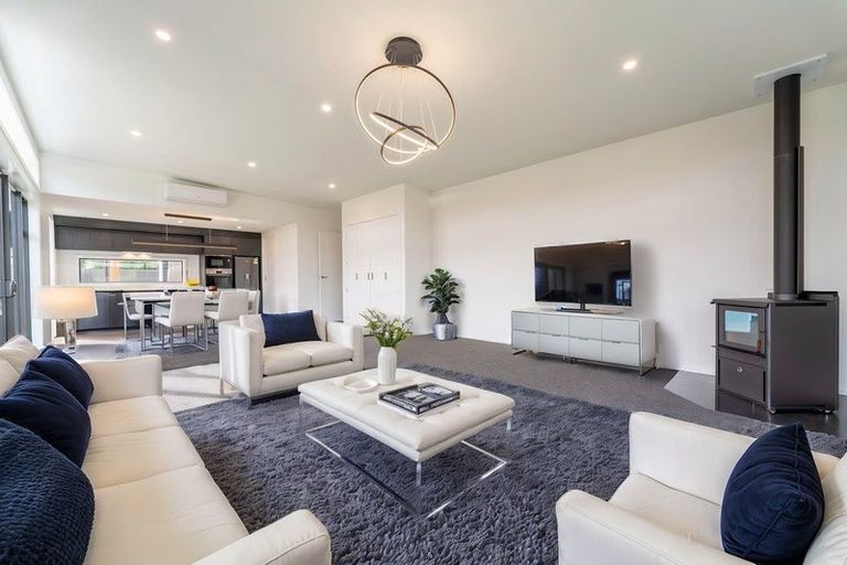 Photo of property in 61 Meadowstone Street, Gleniti, Timaru, 7910