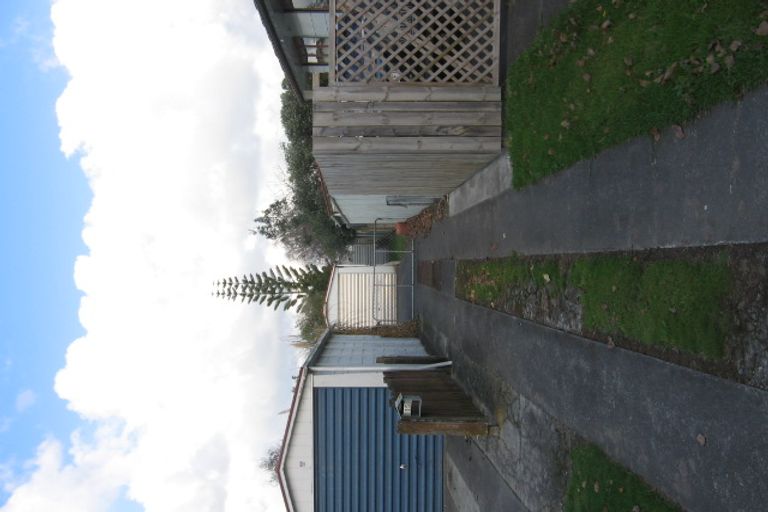 Photo of property in 15 Otaki Place, Westbrook, Palmerston North, 4412