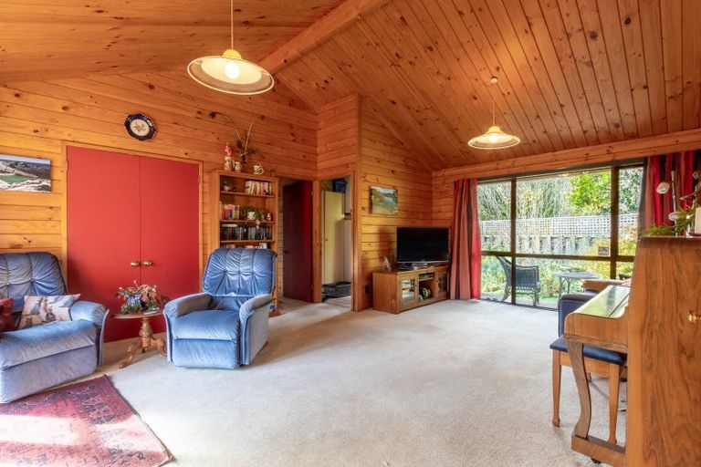 Photo of property in 42a Moana Road, Paraparaumu, 5032