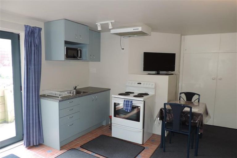 Photo of property in 46 Fyvie Avenue, Tawa, Wellington, 5028