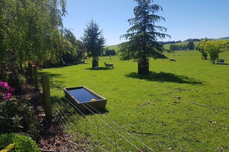 Photo of property in 14 Hall Road, Lovells Flat, Milton, 9292