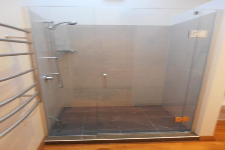 Photo of property in 16 Brook Street, The Brook, Nelson, 7010