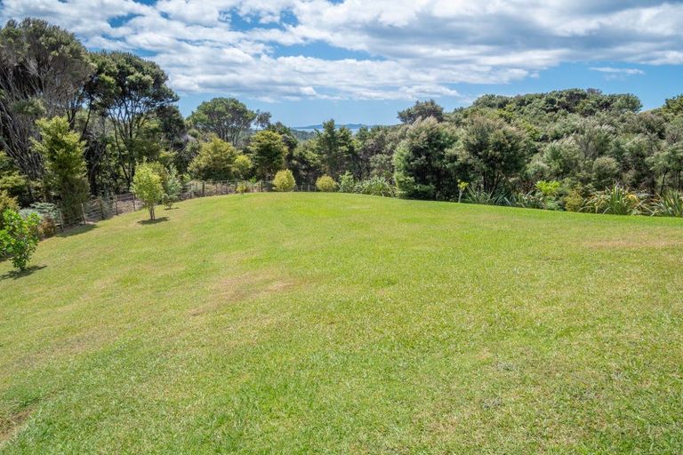 Photo of property in 34 Opoi Lane, Cable Bay, 0420
