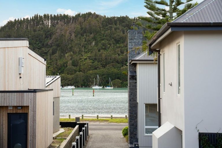 Photo of property in 513c Beach Road, Whangamata, 3620