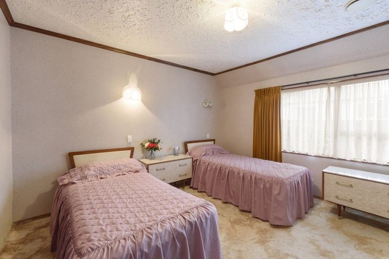 Photo of property in 8 Renata Road, Otaki, 5512