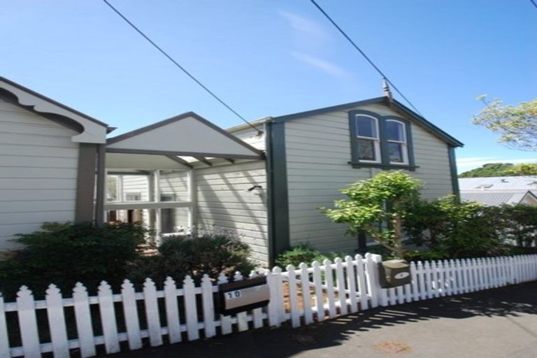 Photo of property in 8 Saint Mary Street, Thorndon, Wellington, 6011