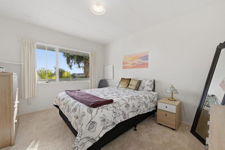 Photo of property in 9 Te Arawa Place, Welcome Bay, Tauranga, 3112