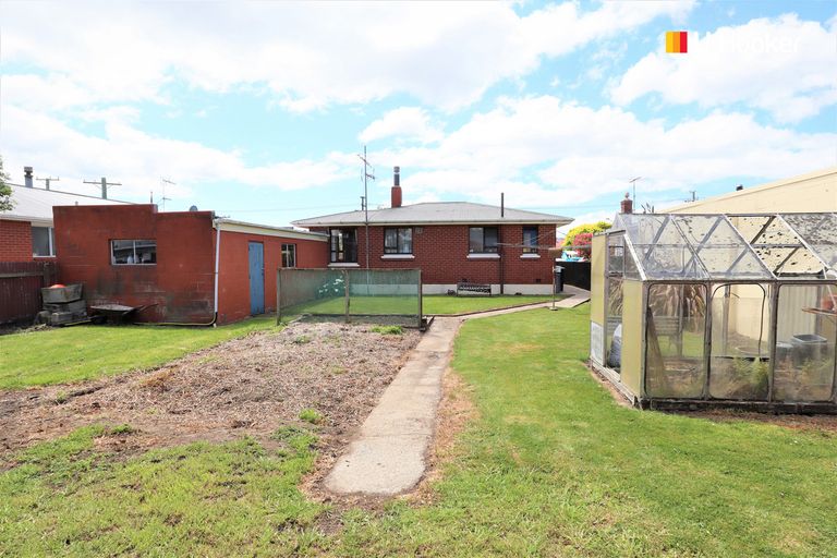 Photo of property in 22 Mcdonald Street, Mosgiel, 9024