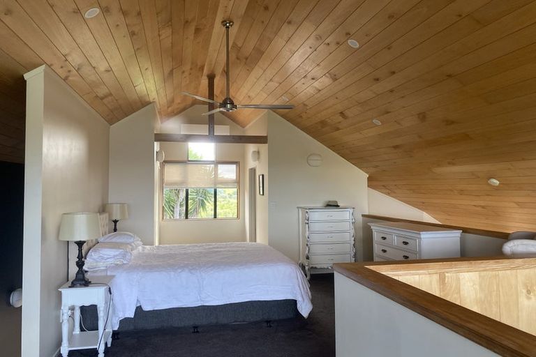 Photo of property in 67 Walu Lane, Matapouri, Whangarei, 0173