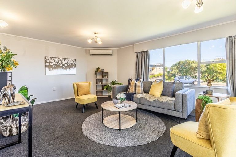 Photo of property in 2 Robert Mckeen Street, Otaki Beach, Otaki, 5512