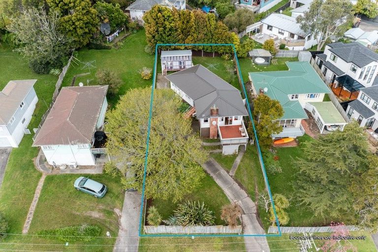 Photo of property in 38 Bond Crescent, Forrest Hill, Auckland, 0620