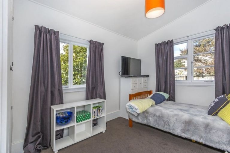 Photo of property in 1/14 Somerfield Street, Somerfield, Christchurch, 8024