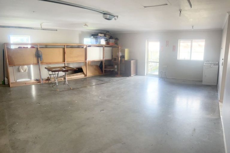 Photo of property in 42 Raphoe Road, Flat Bush, Auckland, 2019