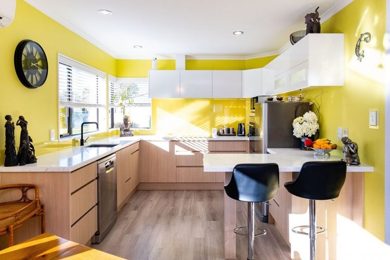 Photo of property in 6 Bucksburn Place, Greenmeadows, Napier, 4112