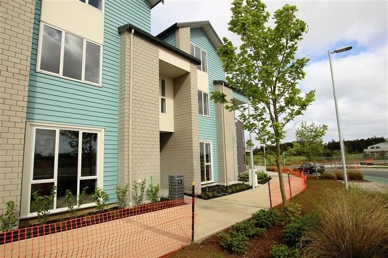 Photo of property in 120 Squadron Drive, Hobsonville, Auckland, 0616