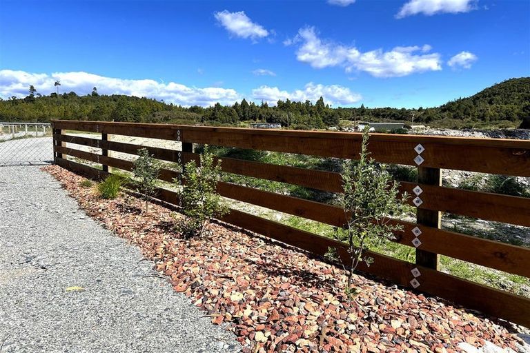 Photo of property in 1147 Woodstock-rimu Road, Ruatapu, Hokitika, 7883