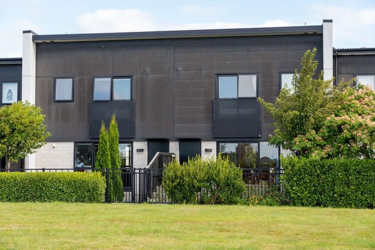 Photo of property in 22 Brian Keogh Lane, Wigram, Christchurch, 8025