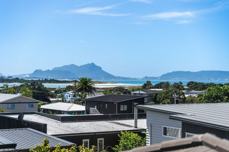 Photo of property in 43 Tuturu View, Ruakaka, 0116