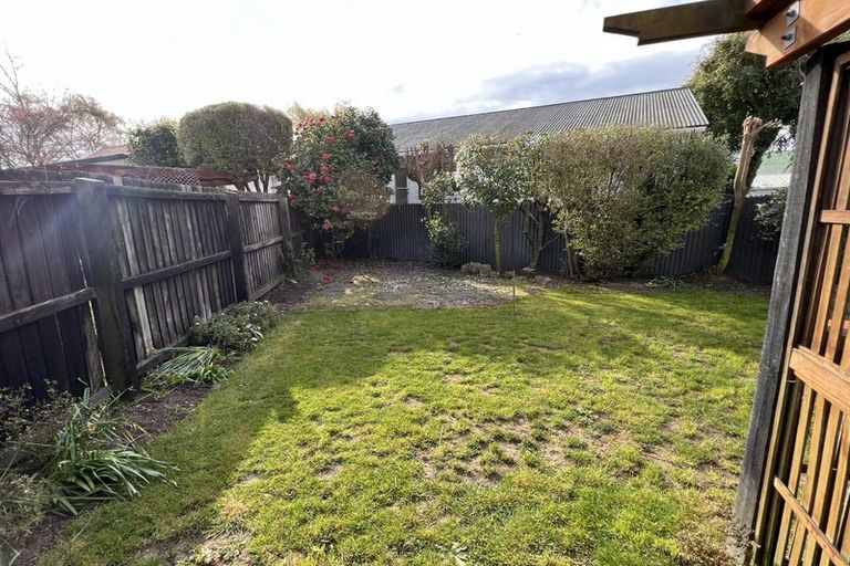 Photo of property in 9a Topham Lane, Hornby, Christchurch, 8042