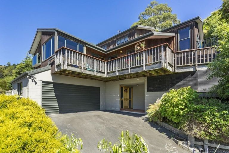 Photo of property in 8 Kentallen Terrace, Hillsborough, Christchurch, 8022