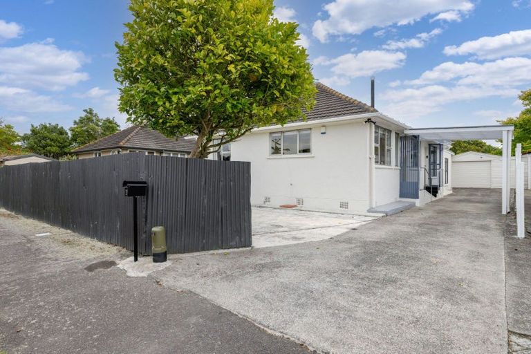 Photo of property in 3 Manchester Street, Takaro, Palmerston North, 4412