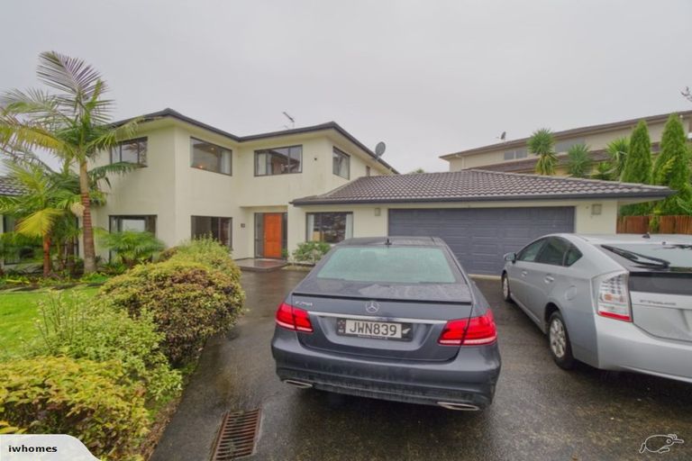 Photo of property in 3 Borneo Drive, Fairview Heights, Auckland, 0632