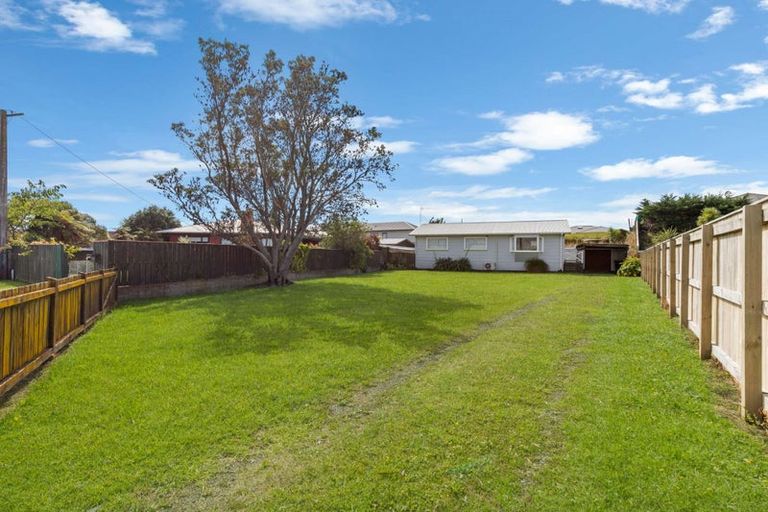Photo of property in 61 Edinburgh Terrace, Foxton Beach, Foxton, 4815
