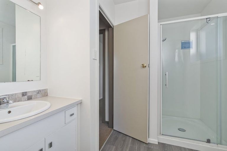 Photo of property in 8 Buckham Street, Rangiora, 7400