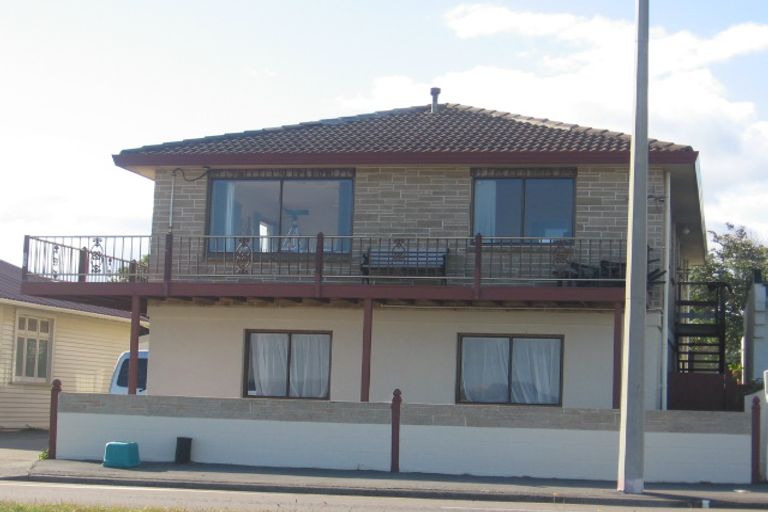 Photo of property in 233 The Esplanade, Petone, Lower Hutt, 5012
