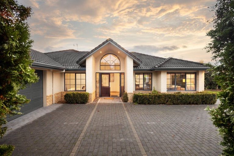 Photo of property in 23 Callum Brae Drive, Rototuna, Hamilton, 3210