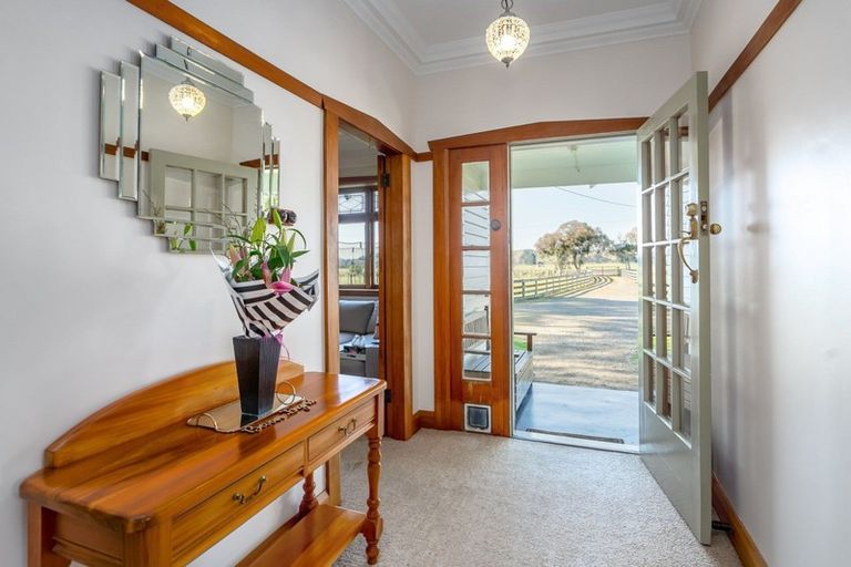 Photo of property in 80616 Masterton Road, Woodville, 4999