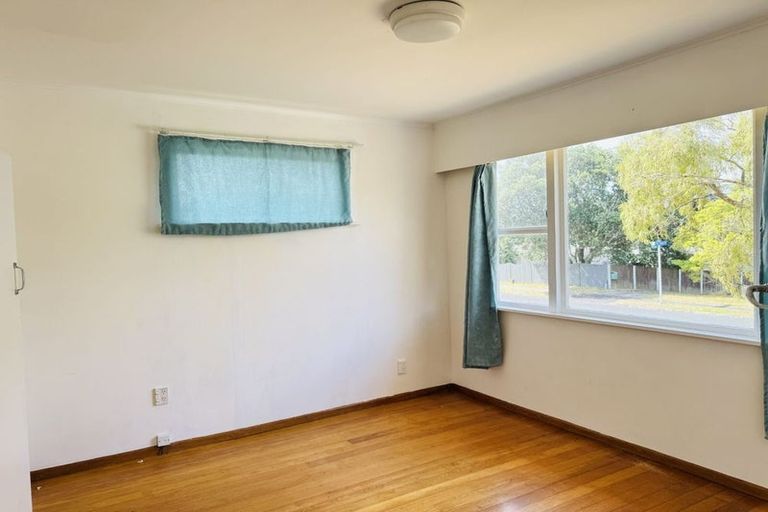 Photo of property in 81 Ennis Avenue, Pakuranga Heights, Auckland, 2010