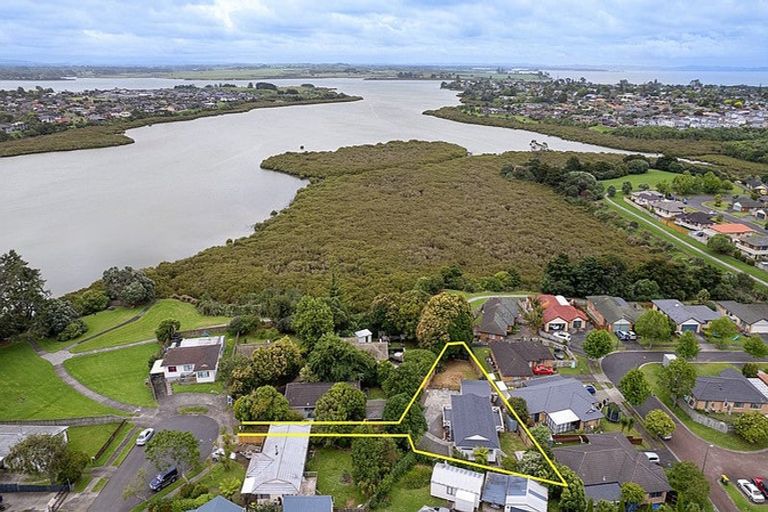 Photo of property in 9 Montego Place, Weymouth, Auckland, 2103