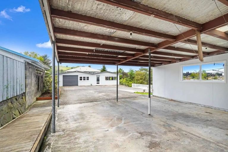Photo of property in 11 Claremont Avenue, Paeroa, 3600
