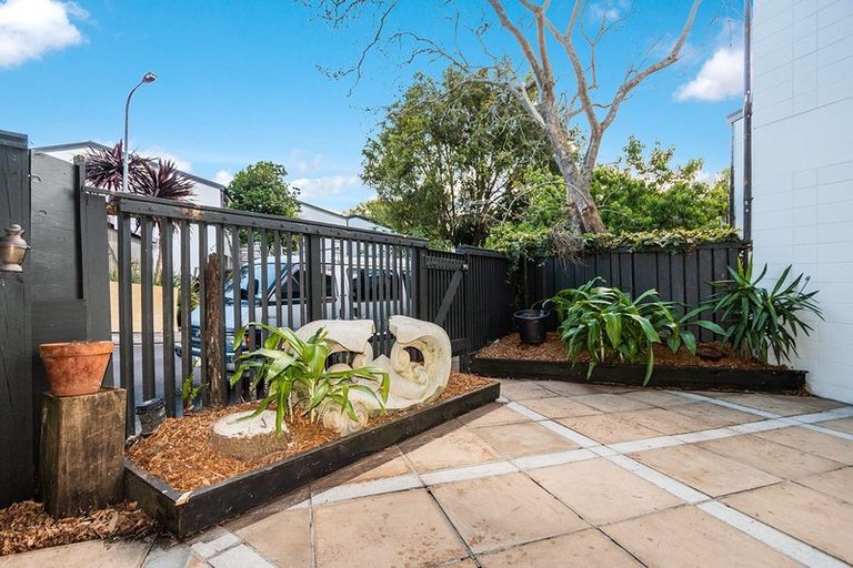 Photo of property in 1/55a Hepburn Street, Freemans Bay, Auckland, 1011