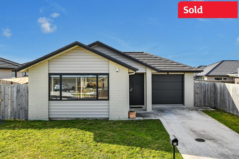 Photo of property in 24 Taepu Road, Pukekohe, 2120