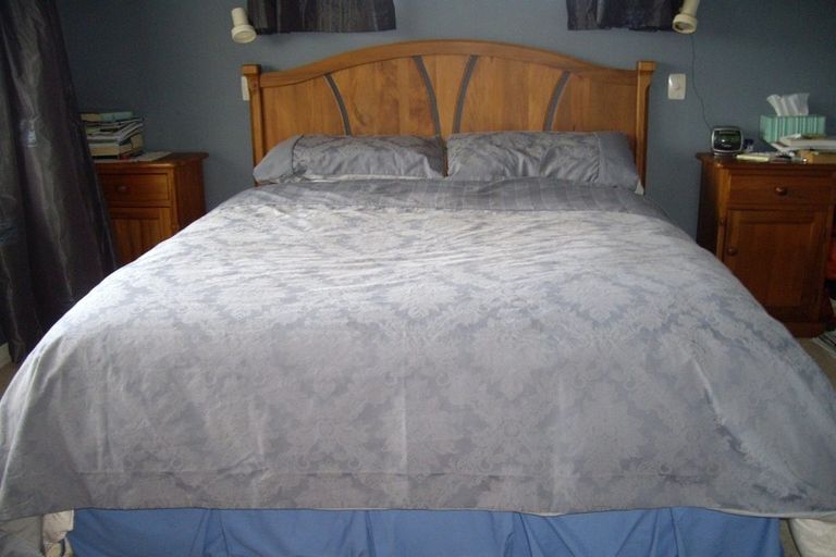 Photo of property in 37 Huntleigh Park Way, Ngaio, Wellington, 6035