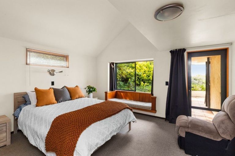 Photo of property in 15 Hospital Lane, Hospital Hill, Napier, 4110