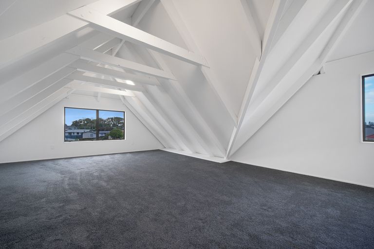 Photo of property in 17 Justamere Place, Weymouth, Auckland, 2103