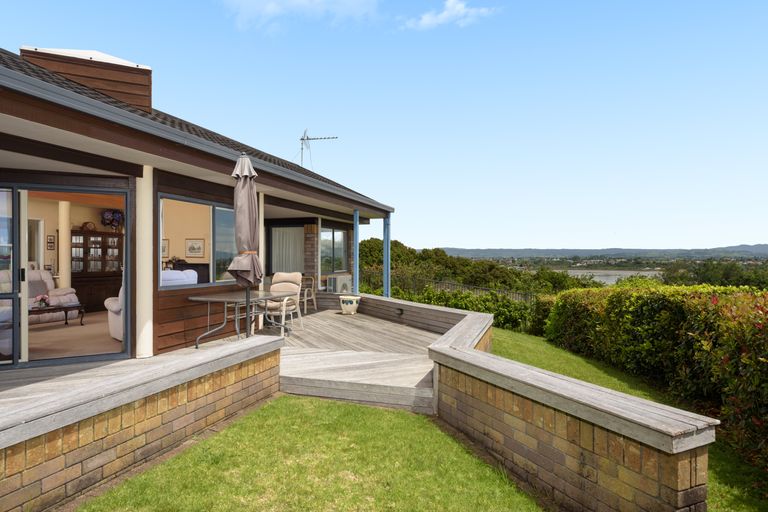 Photo of property in 17/674l Ranginui Road, Welcome Bay, Tauranga, 3175