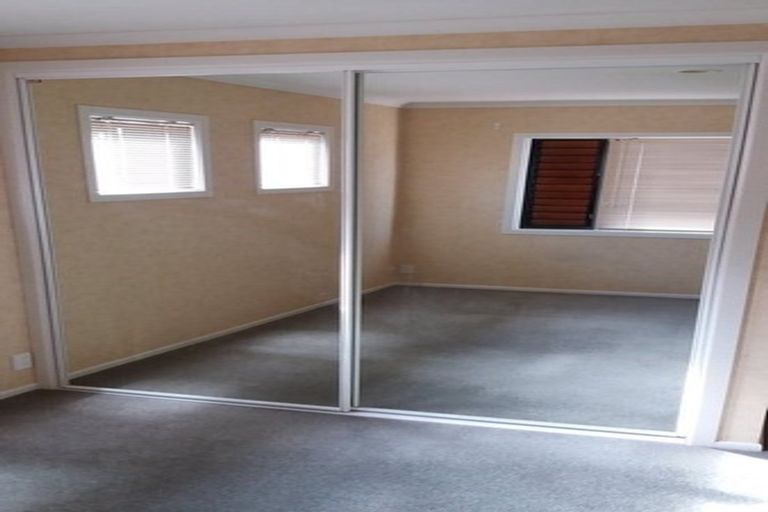 Photo of property in 62 Huntington Drive, Huntington Park, Auckland, 2013