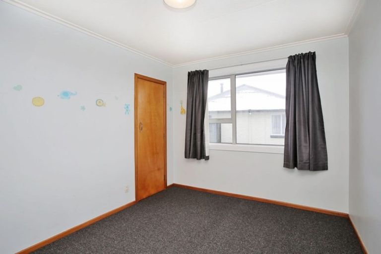 Photo of property in 17 Wye Street, Newfield, Invercargill, 9812