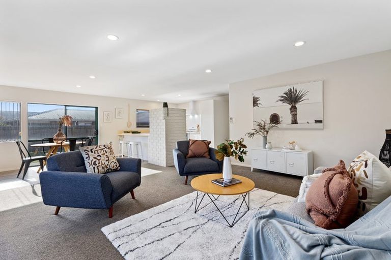 Photo of property in 88 Evans Road, Papamoa Beach, Papamoa, 3118