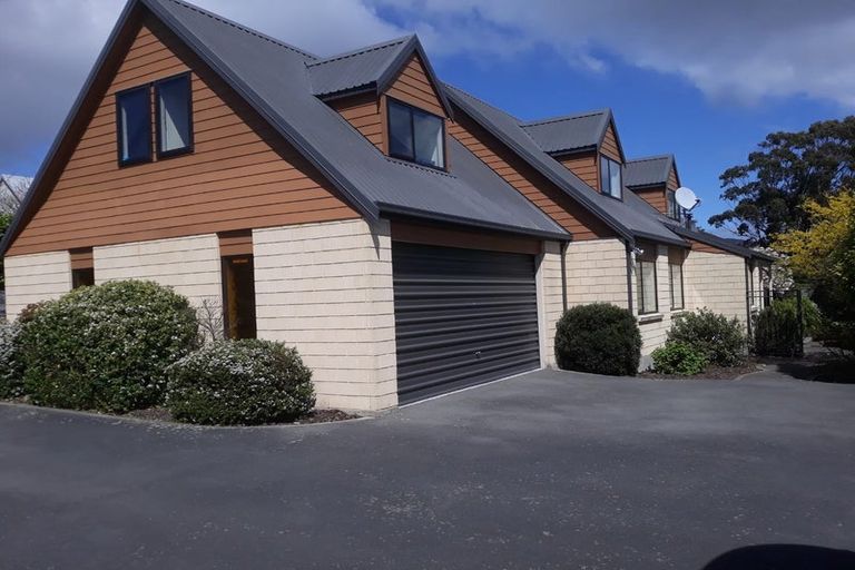 Photo of property in 216 Major Hornbrook Road, Mount Pleasant, Christchurch, 8081