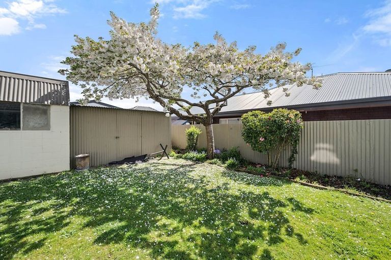 Photo of property in 14a Carlsen Street, Burwood, Christchurch, 8083