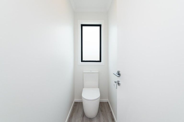 Photo of property in 5 Te Ara O Waihuri, Kelvin Grove, 4470